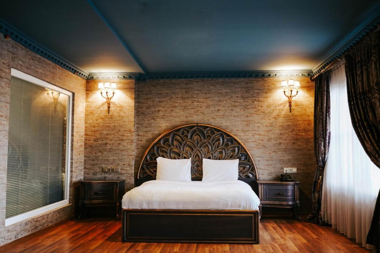Reform Hotel Van Luaran gambar